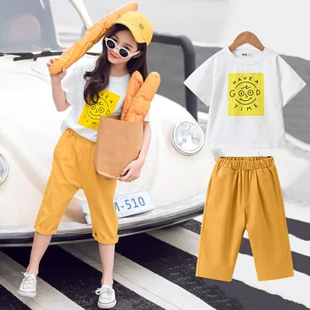 Летняя детская одежда в корейском стиле с короткими рукавами, комплект из двух предметов с брюками для больших и средних девочек